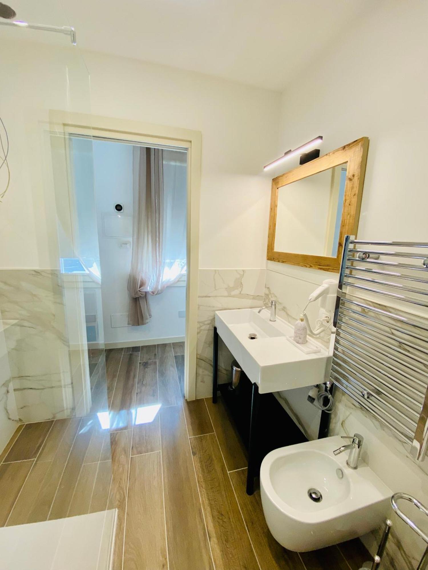 Star Soave Rooms - Locazione Turistica Ngoại thất bức ảnh