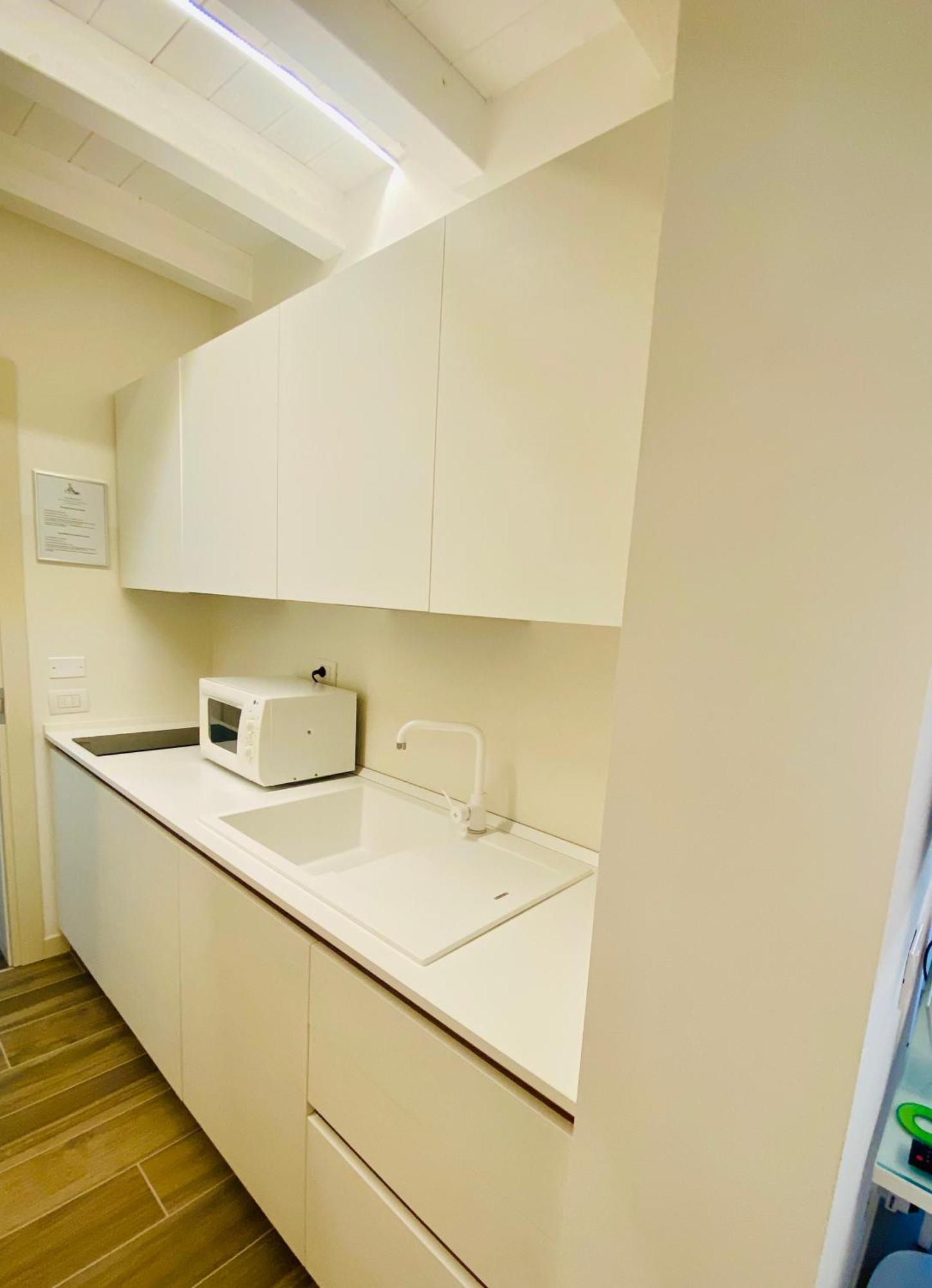 Star Soave Rooms - Locazione Turistica Ngoại thất bức ảnh